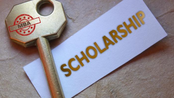 Top 8 Scholarships for MBA Students in the USA